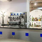 La Terrazza Ξενοδοχείο 2*