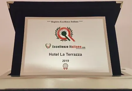 호텔 La Terrazza 2*