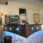ホテル La Terrazza 2*